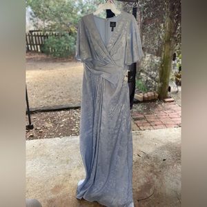 Adrianna Papell Formal Gown